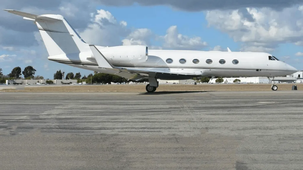 Aurora Municipal Airport (AUZ) Aurora Municipal Airport (AUZ)