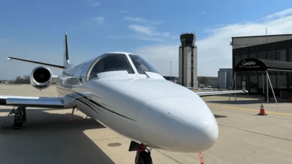 Waukegan National Airport (UGN) Waukegan National Airport (UGN)